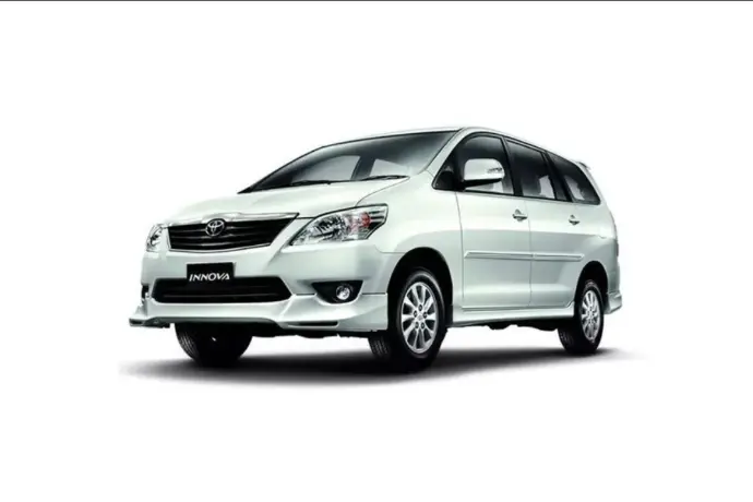 SUV - Toyota Innova